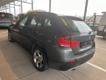 BMW X1 18 - Diesel - Automatic - 136 hp - 182.299 km