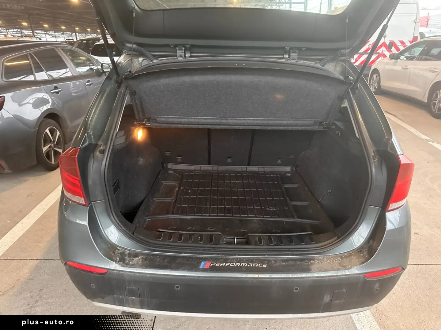 BMW X1 18 - Diesel - Automatic - 136 hp - 182.299 km