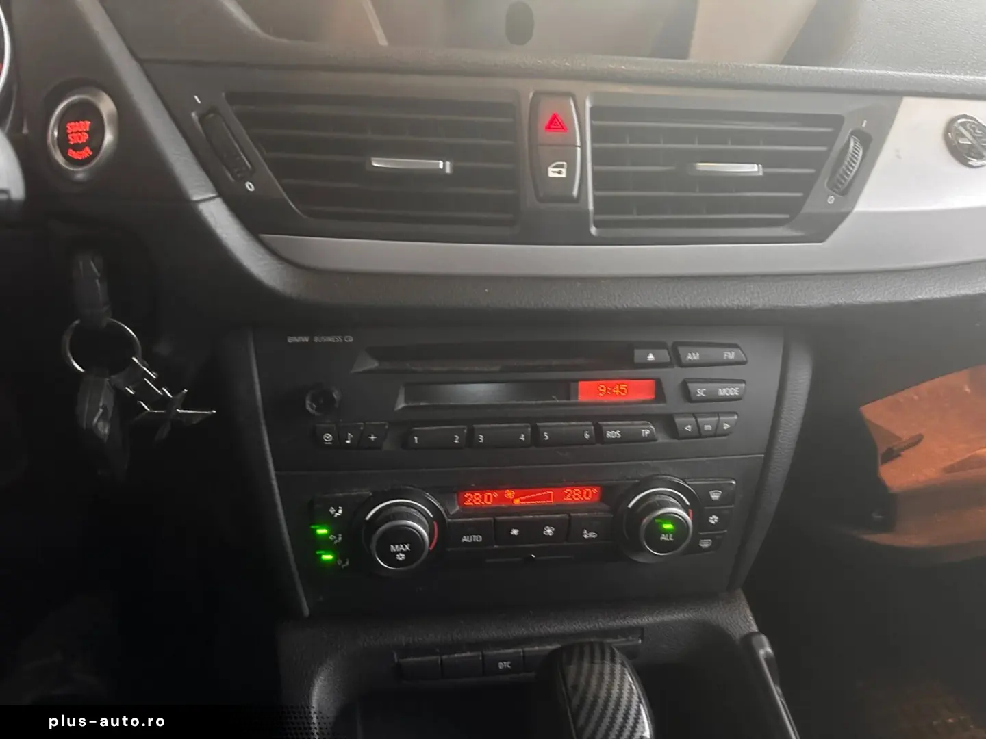 BMW X1 18 - Diesel - Automatic - 136 hp - 182.299 km