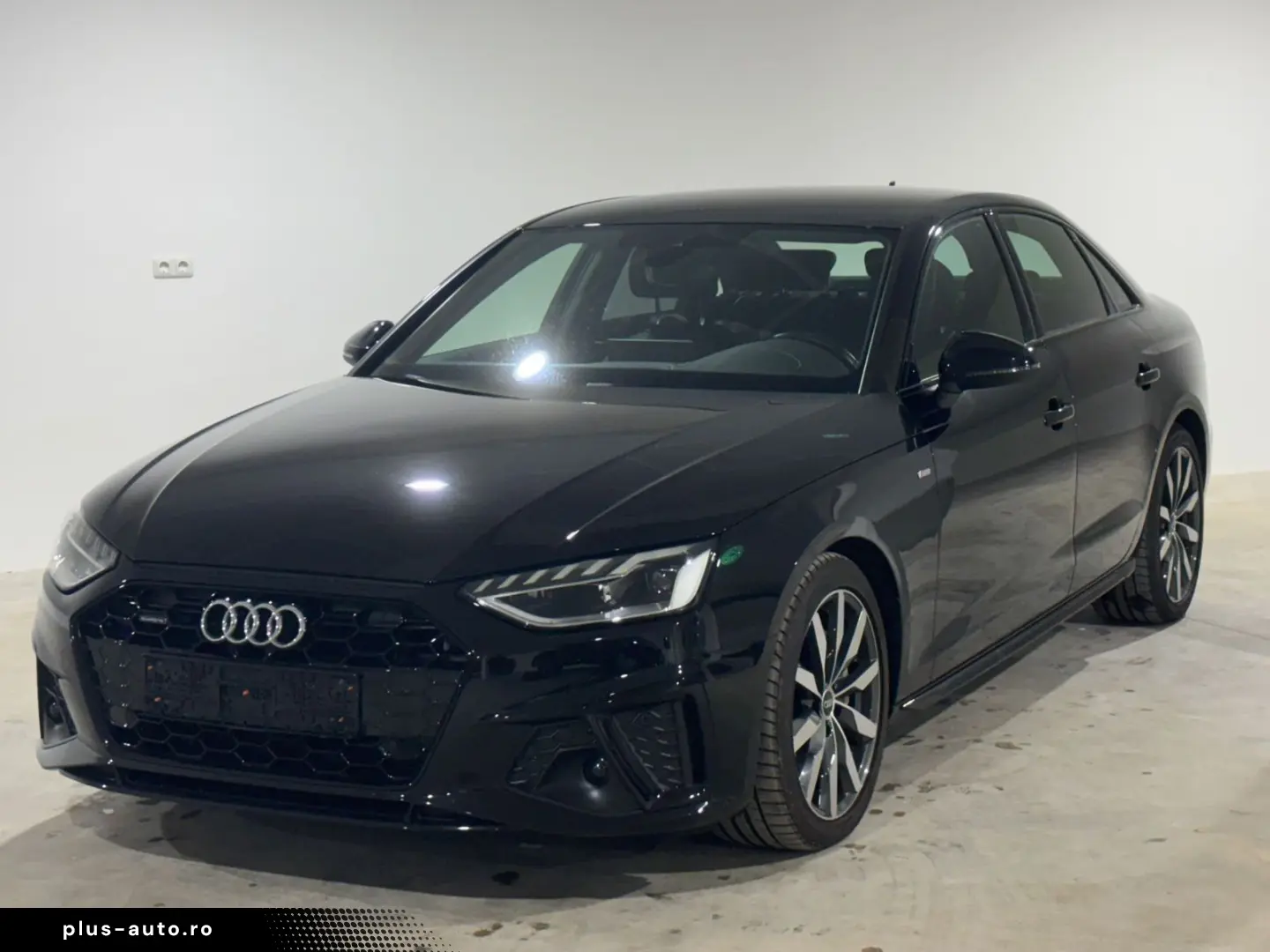 AUDI A4 Lim. 40 TDI quattro S line LED NAVI Rfk PDC