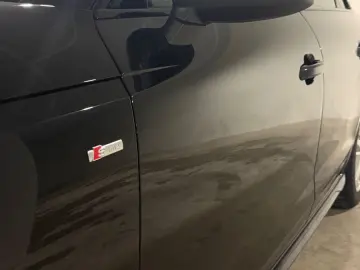 AUDI A4 Lim. 40 TDI quattro S line LED NAVI Rfk PDC