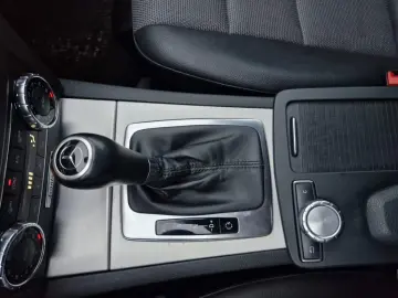 Mercedes C-Class (Break) C200 CDI 2.2 – 2011