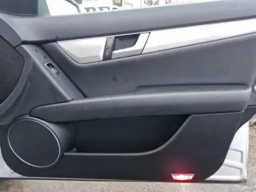 Mercedes C-Class (Break) C200 CDI 2.2 – 2011