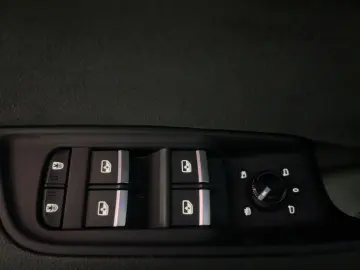 AUDI SQ8 4.0V8 competition plus quattro AHK LUFT PANO