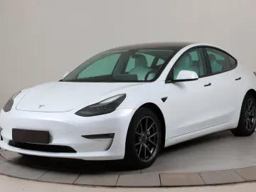 TESLA Tesla Model 3 Long Range AWD