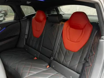 BMW XM PHEV Label Red - Edition 1 500 - Bowers & Wil