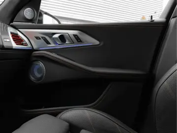 BMW XM PHEV Label Red - Edition 1 500 - Bowers & Wil