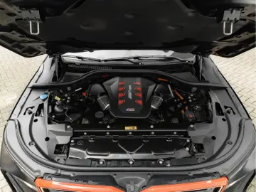 BMW XM PHEV Label Red - Edition 1 500 - Bowers & Wil