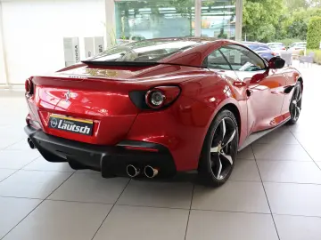 FERRARI Portofino M 3.9T V8 Rosso Cavallino Scuderia 20