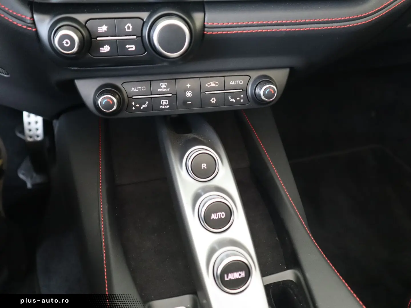 FERRARI Portofino M 3.9T V8 Rosso Cavallino Scuderia 20