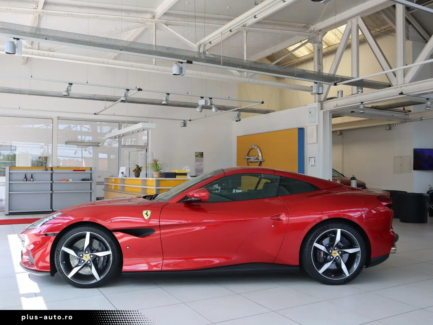 FERRARI Portofino M 3.9T V8 Rosso Cavallino Scuderia 20