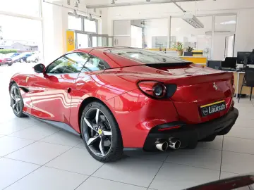 FERRARI Portofino M 3.9T V8 Rosso Cavallino Scuderia 20