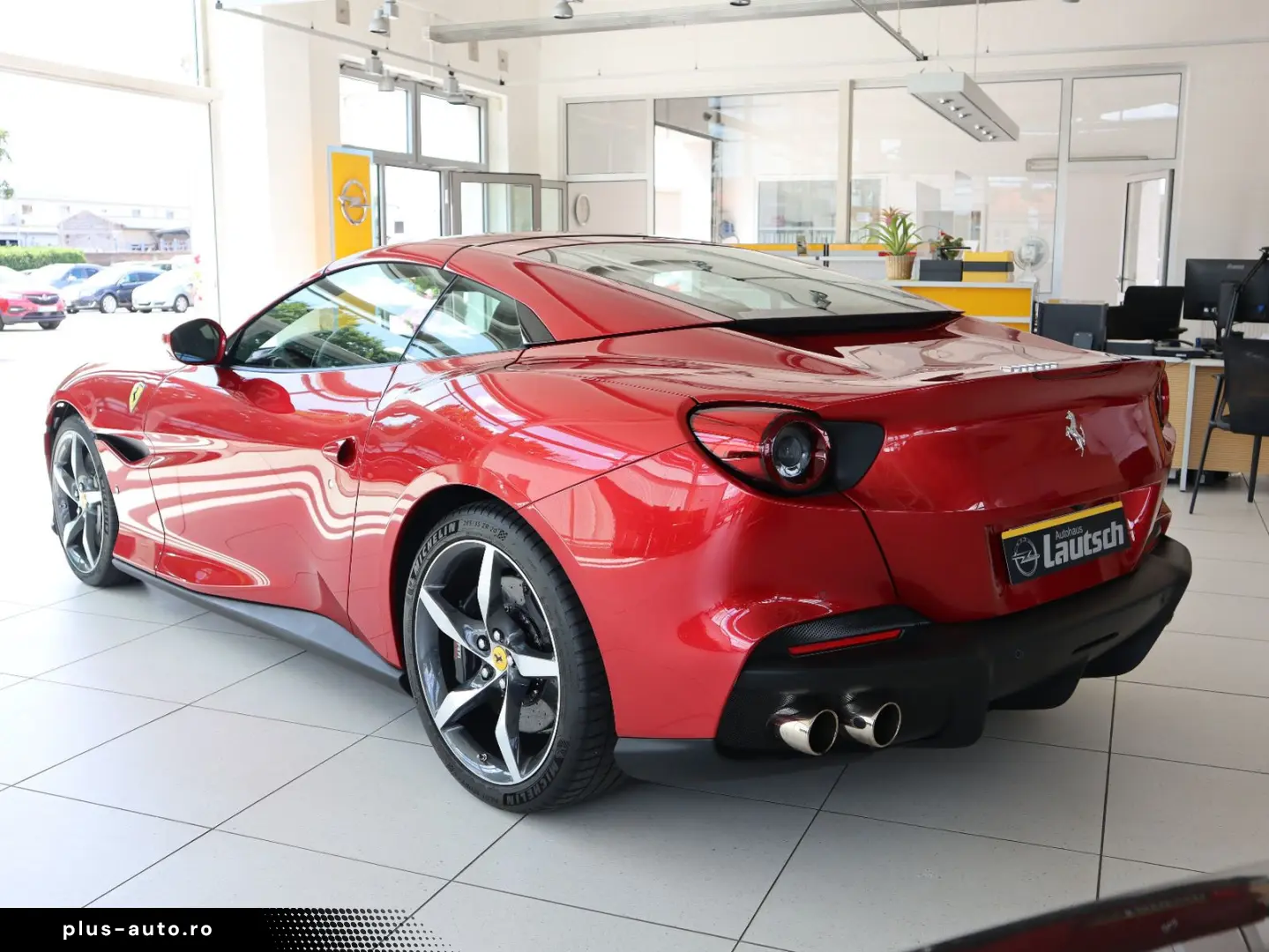 FERRARI Portofino M 3.9T V8 Rosso Cavallino Scuderia 20
