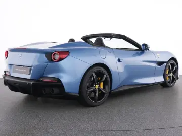 FERRARI Portofino M Sonderfarbe Avio met.