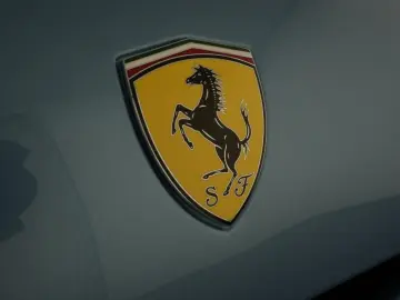 FERRARI Portofino M Sonderfarbe Avio met.