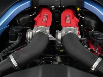 FERRARI Portofino M Sonderfarbe Avio met.