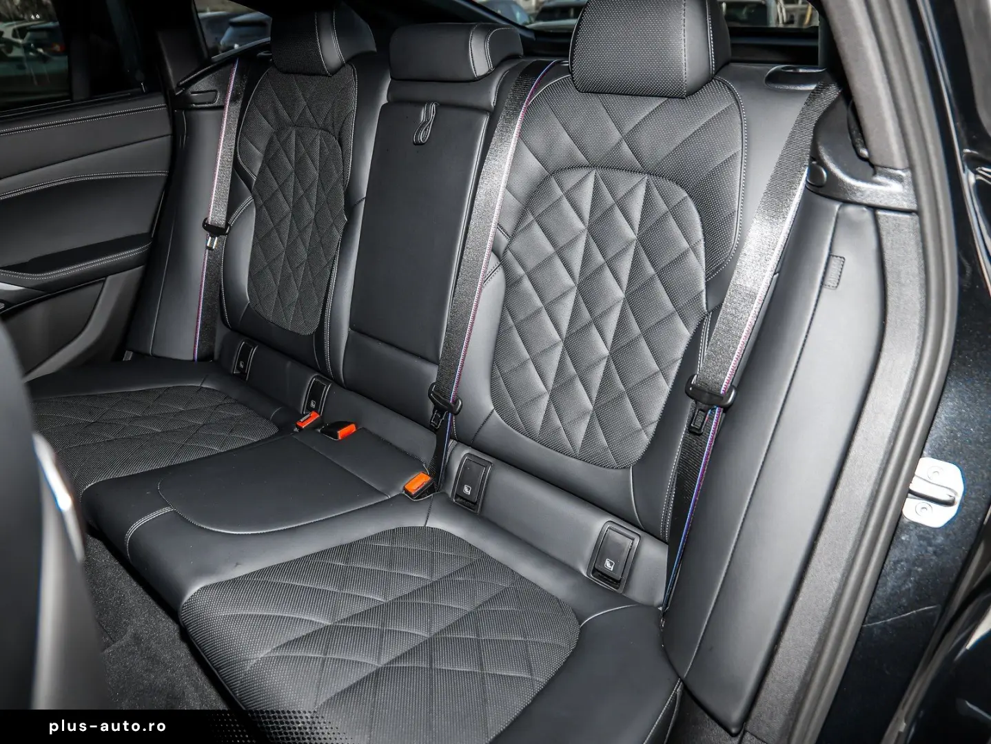 BMW X6 xDrive40d M Sport PANO ACC NAVI LED