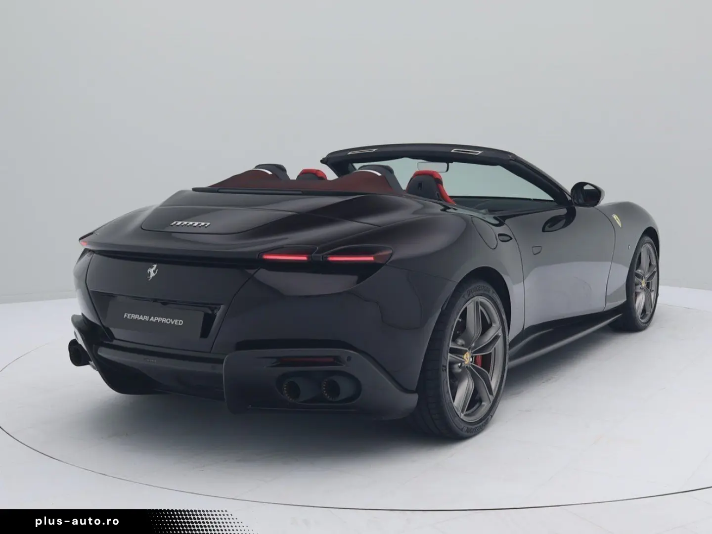 FERRARI Roma Spider - NERO PUROSANGUE - FERRARI HAMBURG