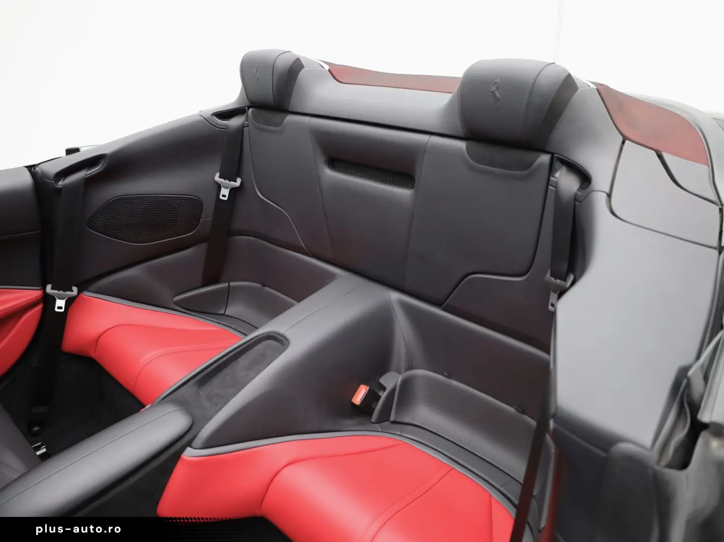 FERRARI Roma Spider - NERO PUROSANGUE - FERRARI HAMBURG