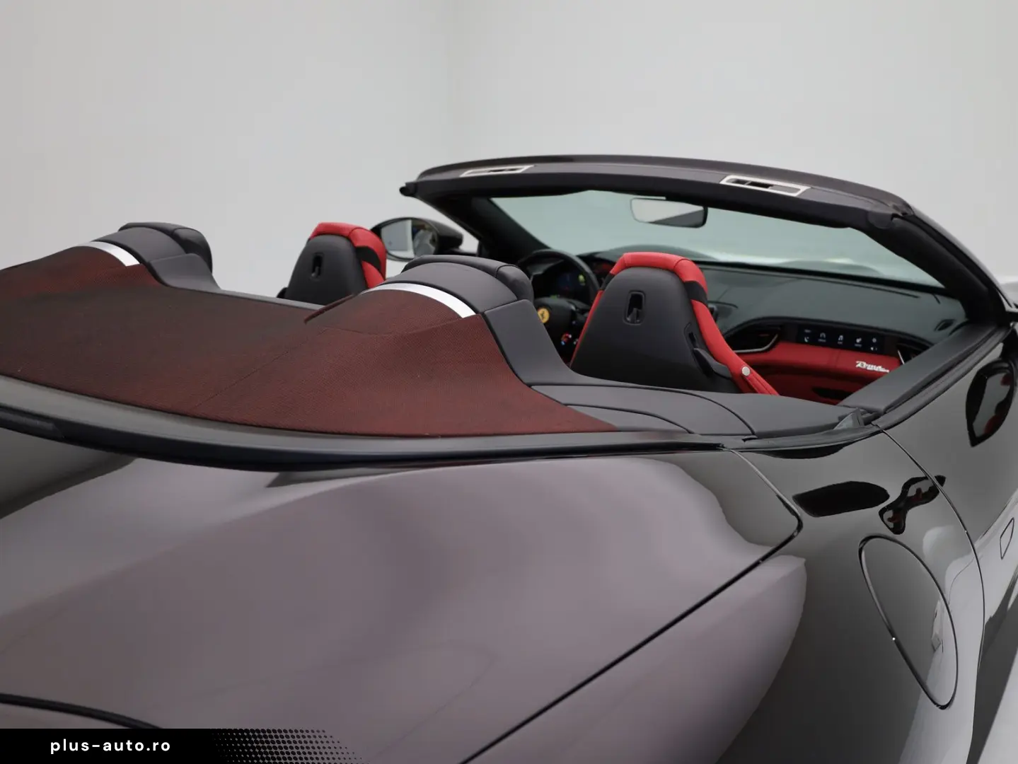 FERRARI Roma Spider - NERO PUROSANGUE - FERRARI HAMBURG