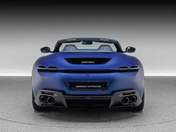 FERRARI Roma Spider