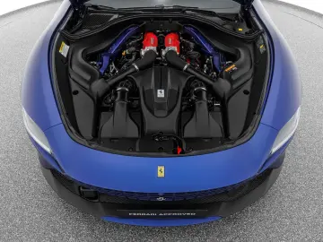 FERRARI Roma Spider