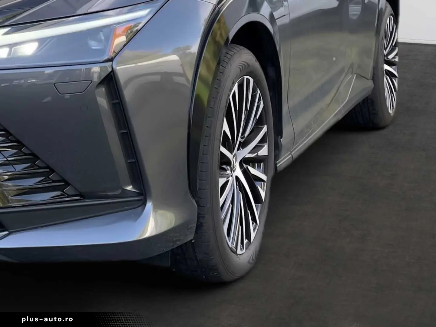 LEXUS RZ 450e Launch Paket  Design-Pak  PANO  LED