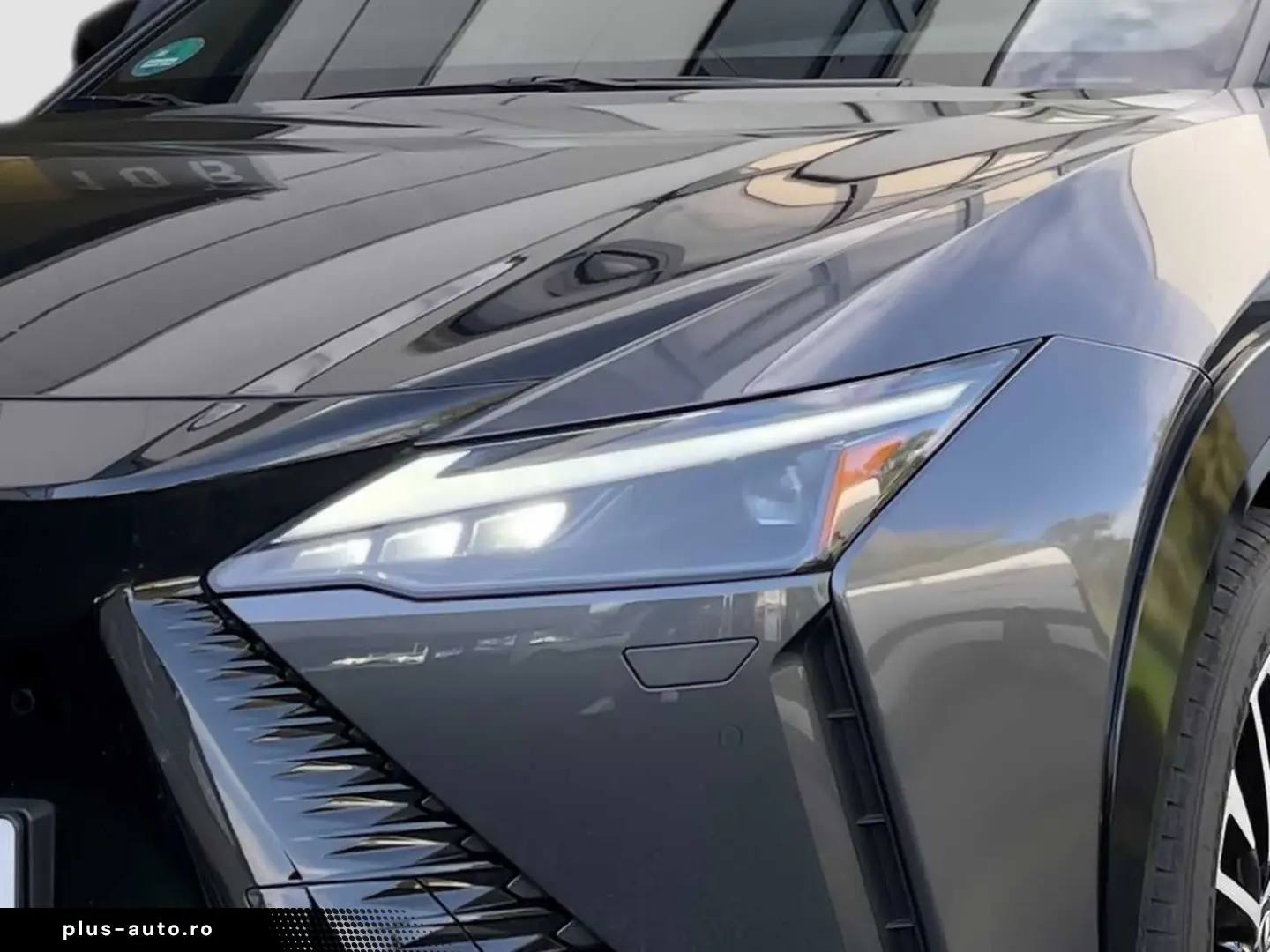 LEXUS RZ 450e Launch Paket  Design-Pak  PANO  LED