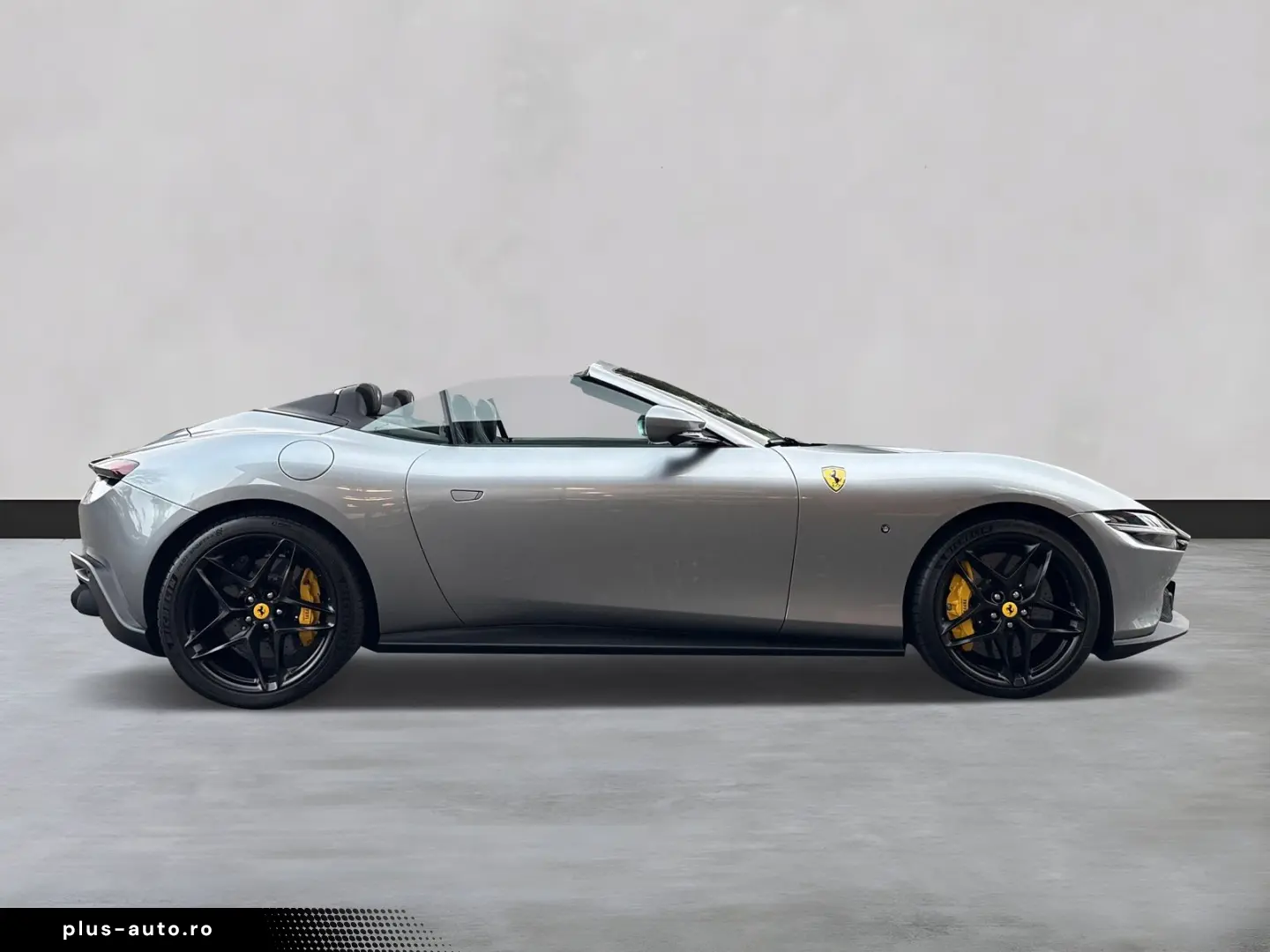 FERRARI Roma Spider  LED-Scheinwerfer 20 Zoll Felge