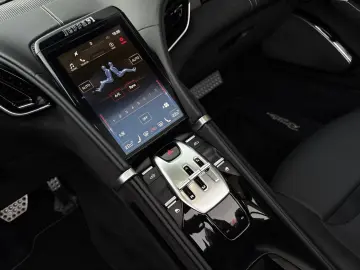 FERRARI Roma Spider  LED-Scheinwerfer 20 Zoll Felge