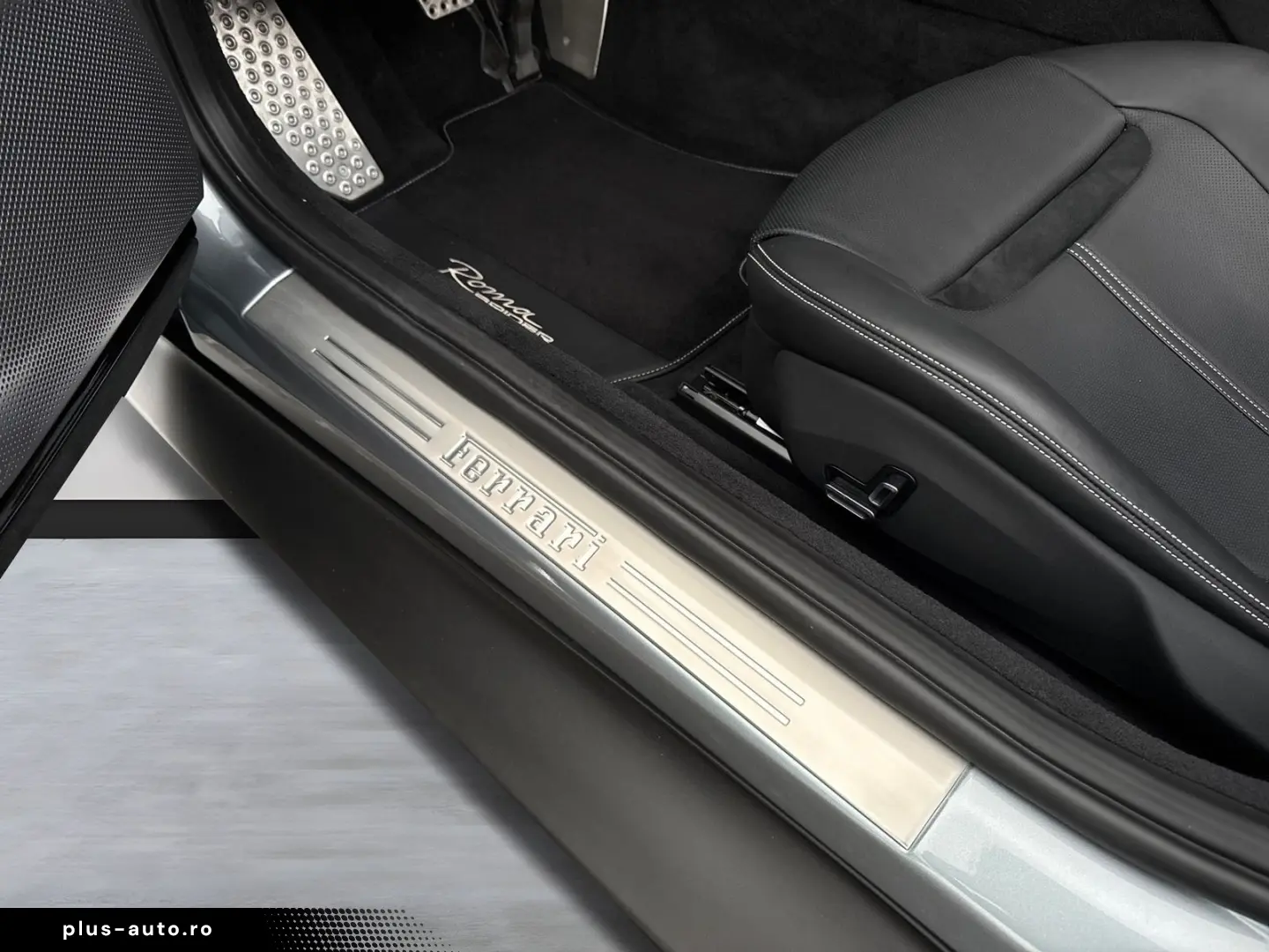 FERRARI Roma Spider  LED-Scheinwerfer 20 Zoll Felge