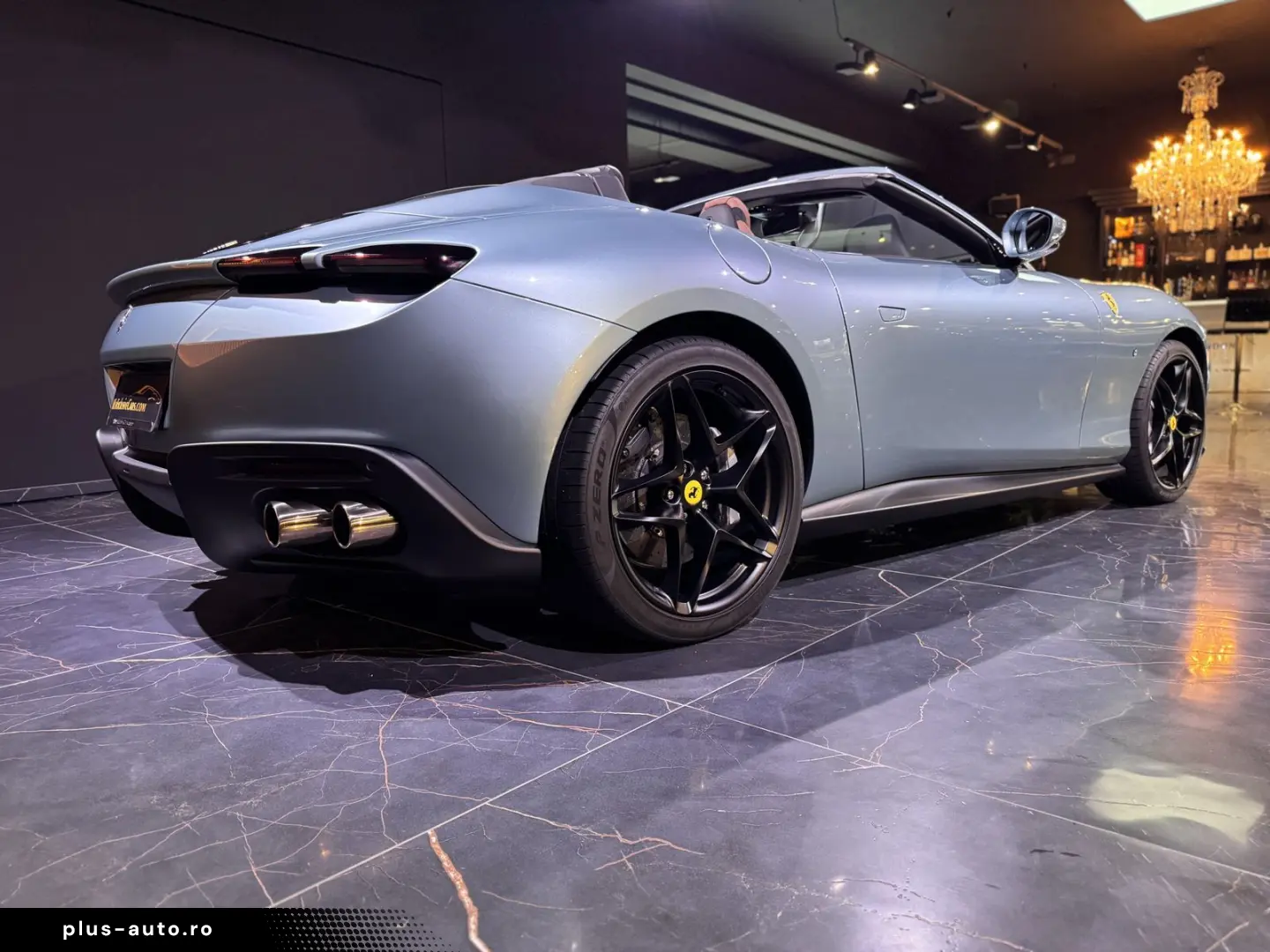 FERRARI Roma Spider Dt. Auto 1. Hand u-frei LED-Lenkrad