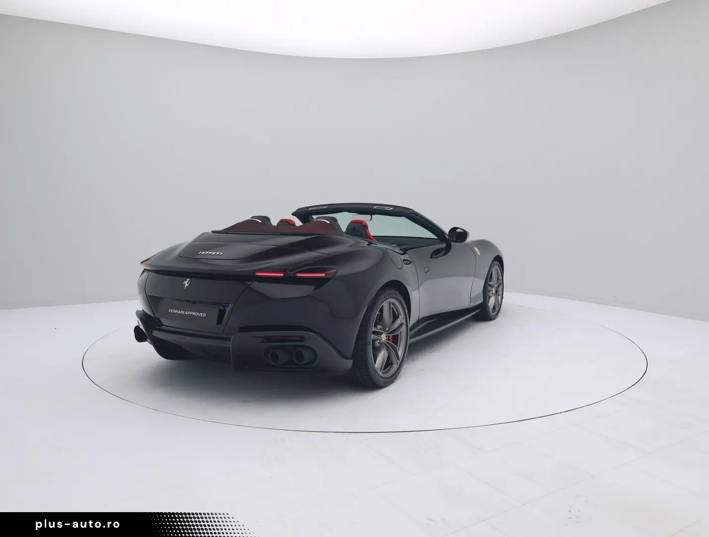 FERRARI Roma Spider - NERO PUROSANGUE - FERRARI HAMBURG