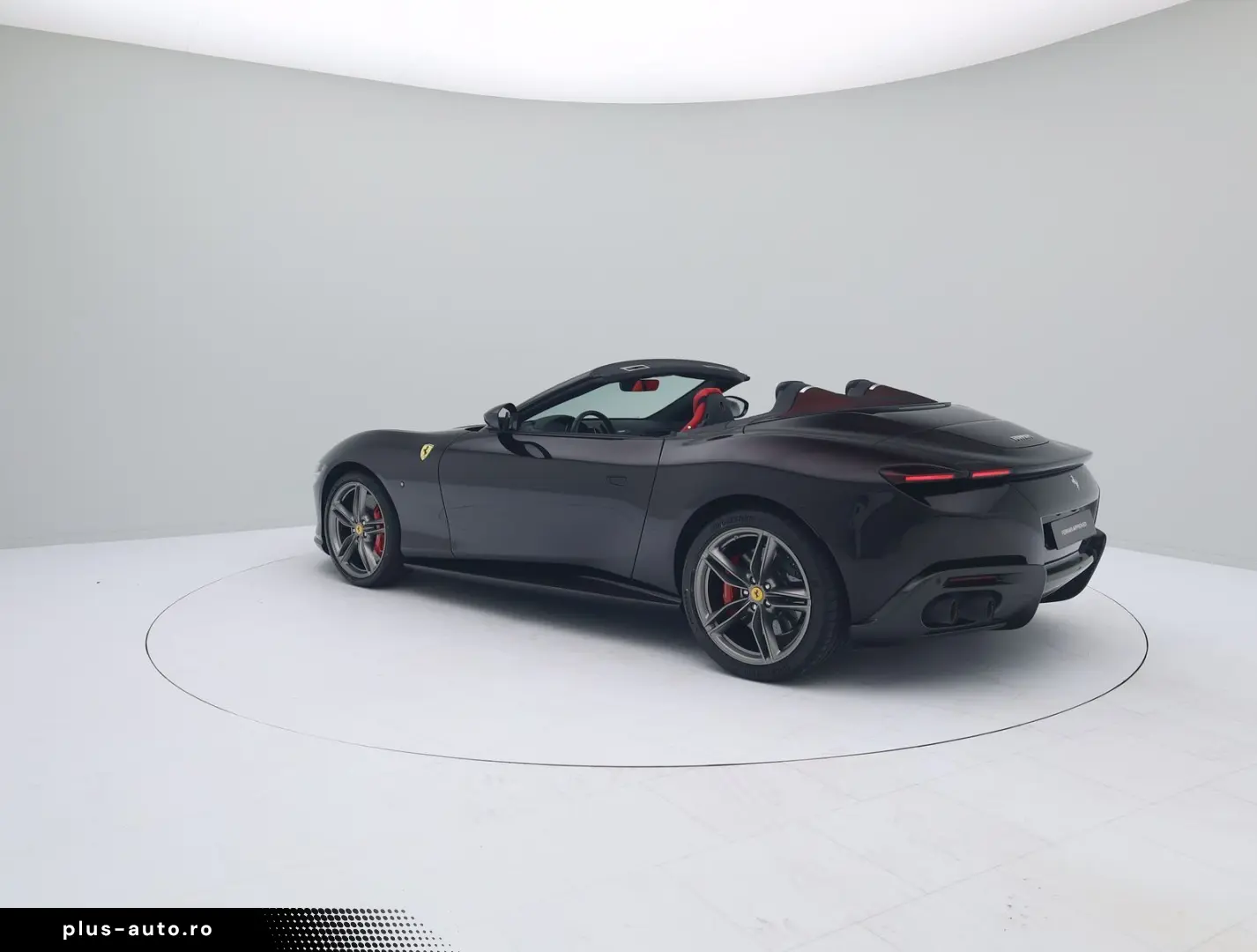 FERRARI Roma Spider - NERO PUROSANGUE - FERRARI HAMBURG