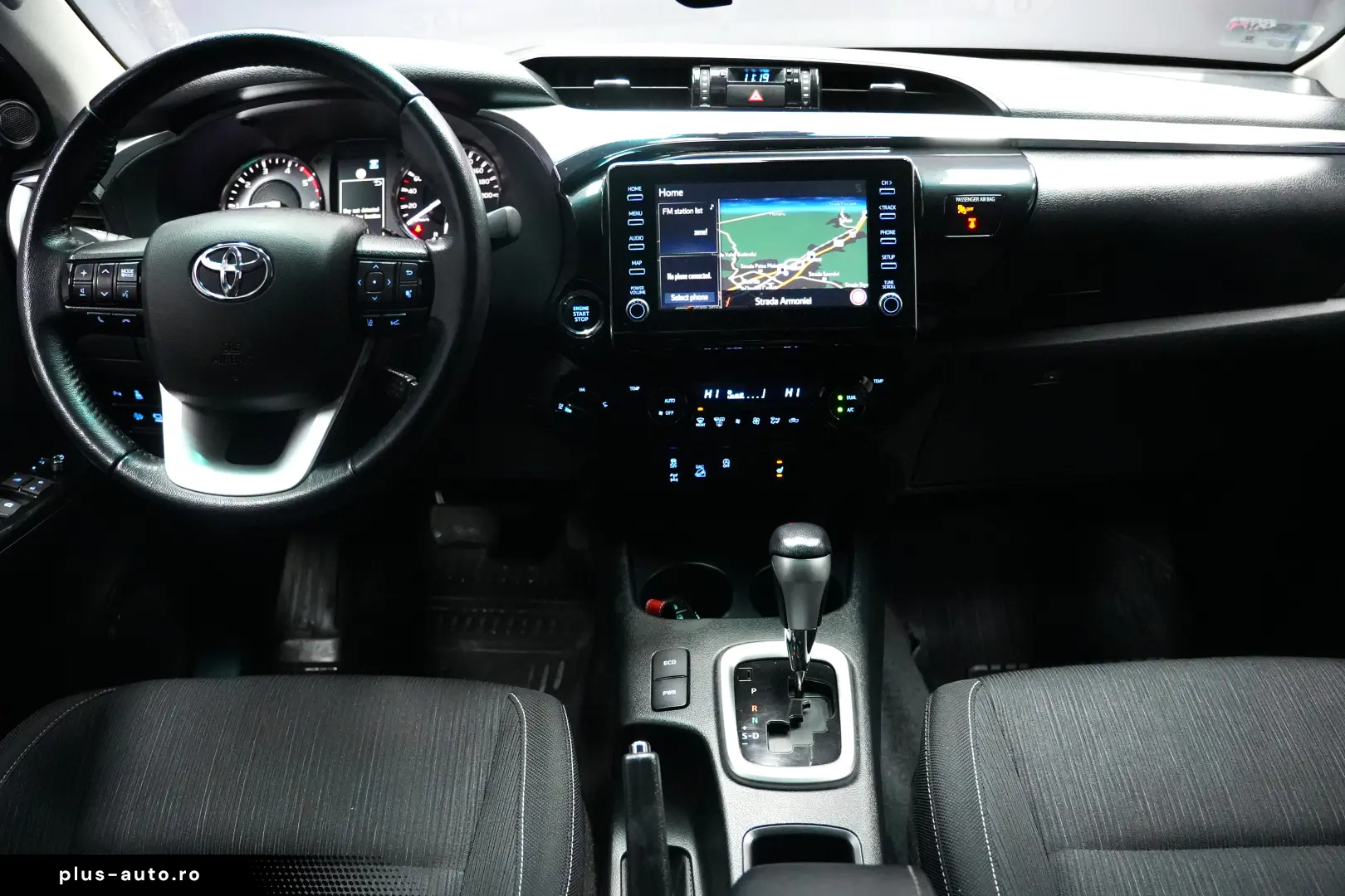 TOYOTA HILUX DC 2.8D AT EXECUTIVE