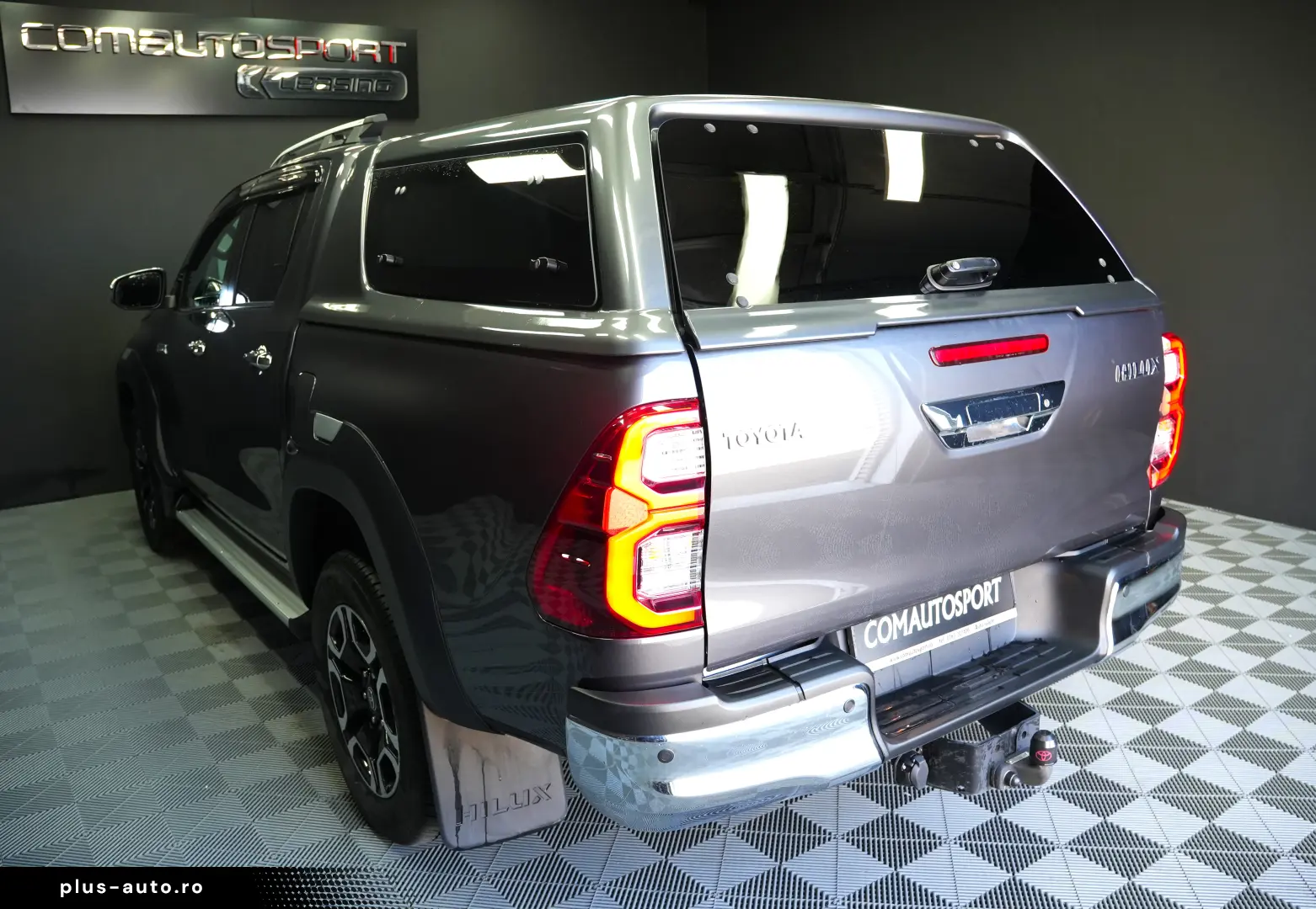 TOYOTA HILUX DC 2.8D AT EXECUTIVE