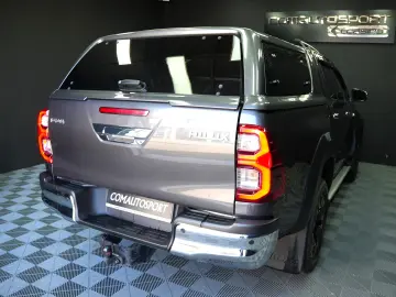 TOYOTA HILUX DC 2.8D AT EXECUTIVE