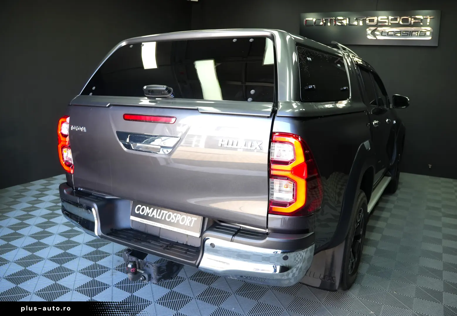 TOYOTA HILUX DC 2.8D AT EXECUTIVE