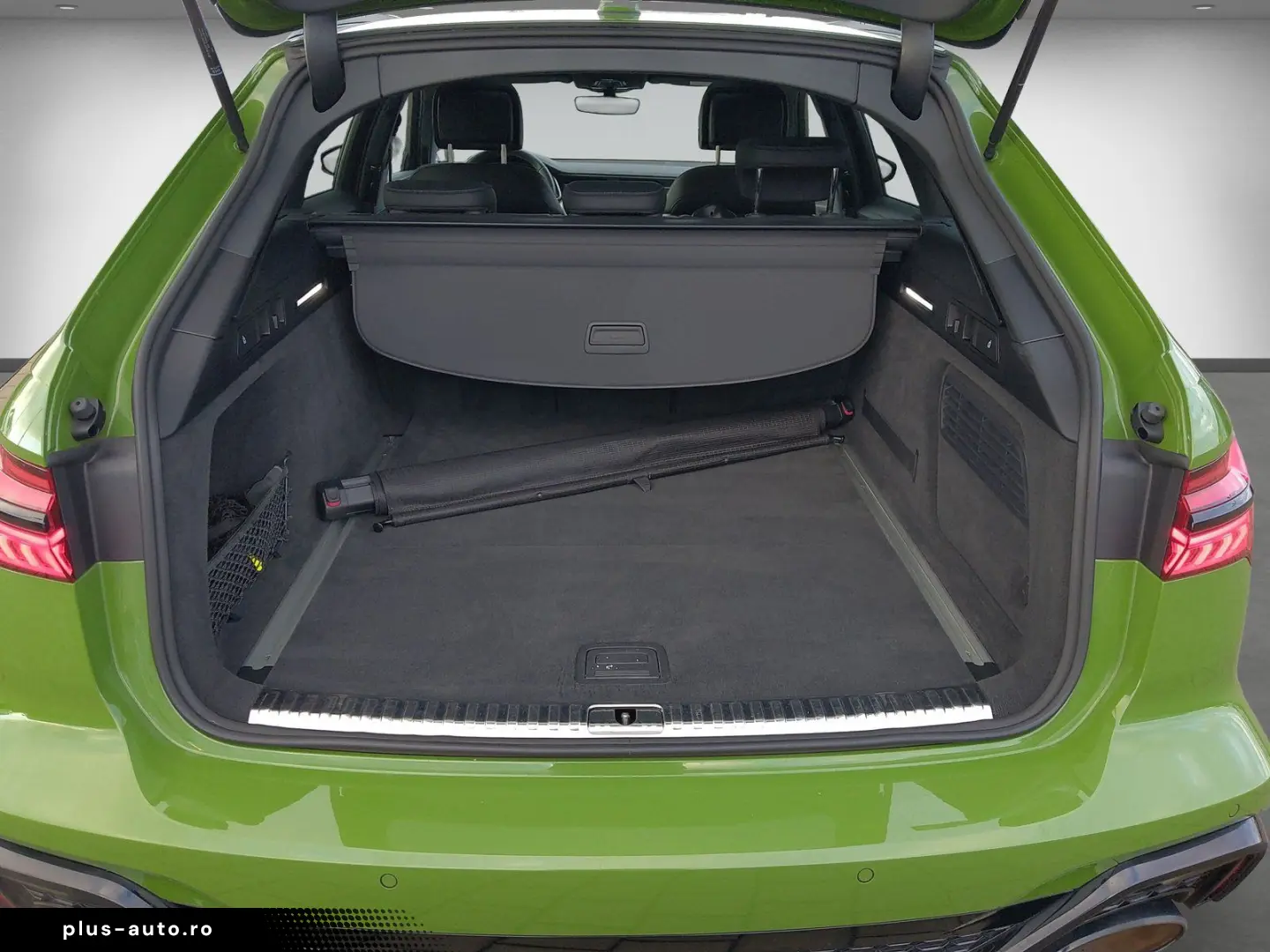 AUDI RS6 Avant Laser HUD Pano RS-Nacht V-Max Mass