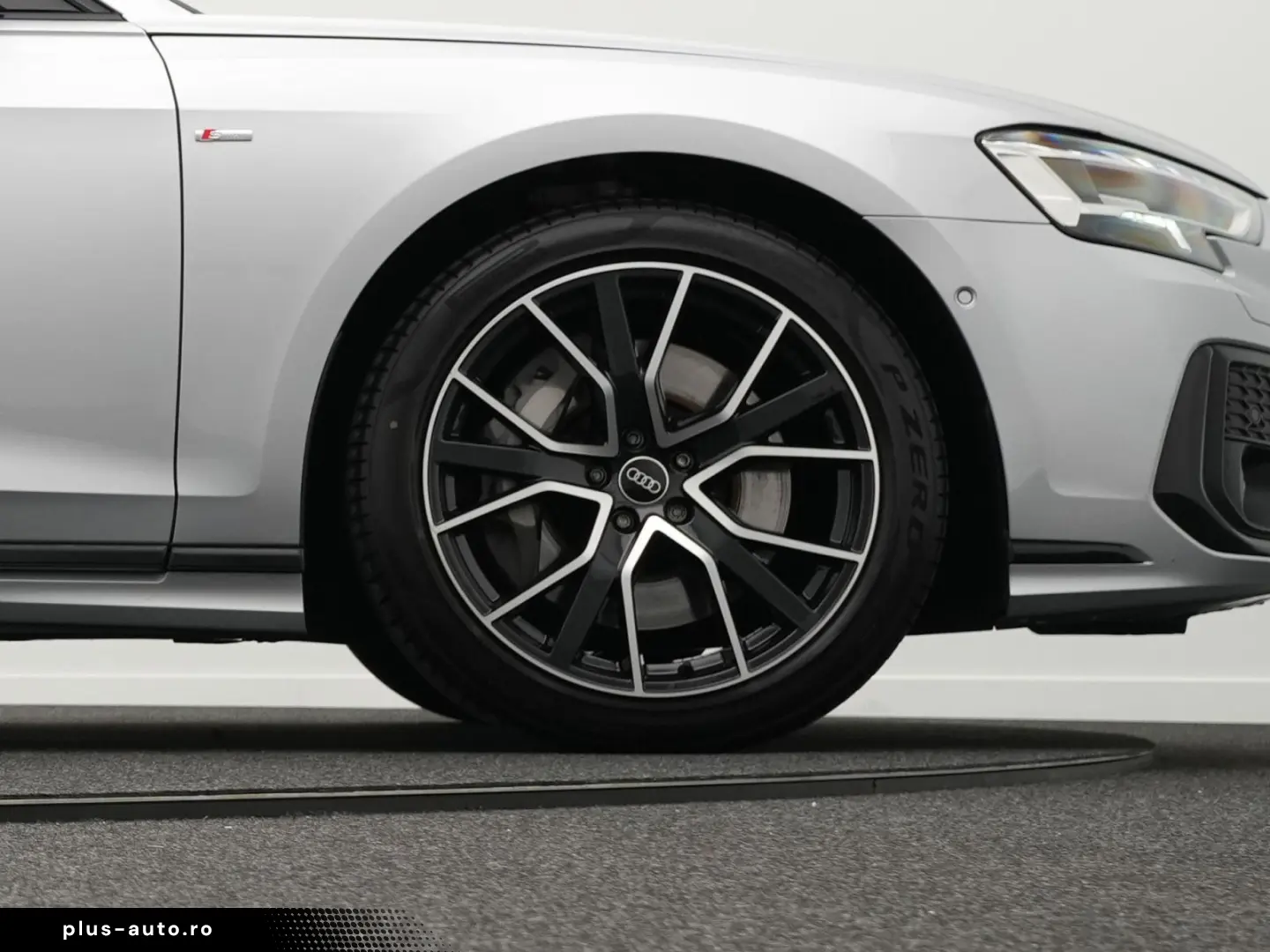 AUDI A8 55 TFSI S line qu.  ACC PANO MATRIX 20