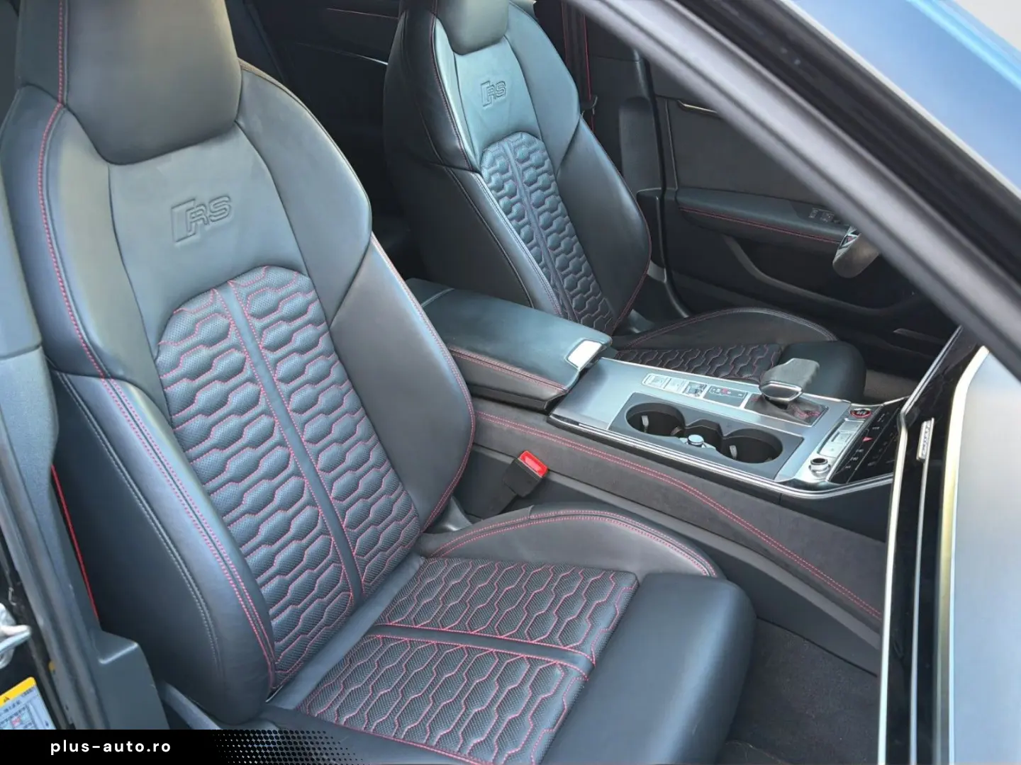 AUDI RS6 Avant 4.0 TFSI quattro 22  Laser B&O Valcona