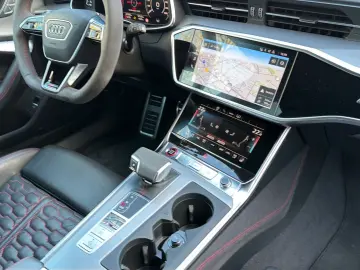 AUDI RS6 Avant 4.0 TFSI quattro 22  Laser B&O Valcona