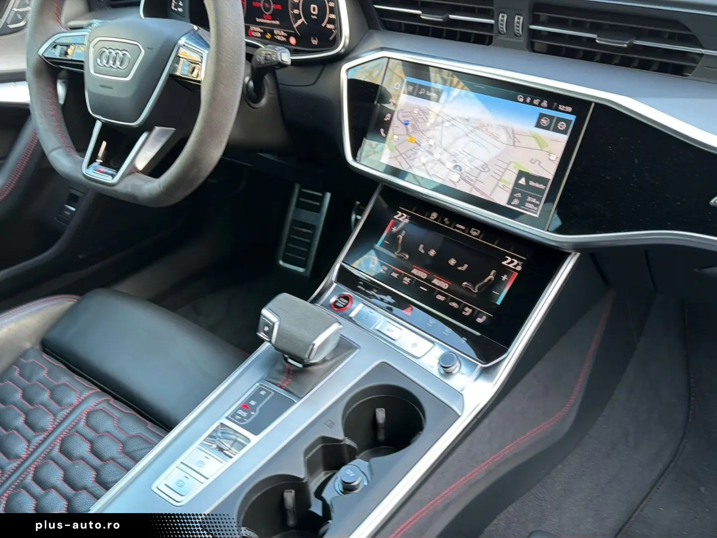 AUDI RS6 Avant 4.0 TFSI quattro 22  Laser B&O Valcona