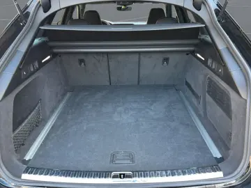 AUDI RS6 Avant 4.0 TFSI quattro 22  Laser B&O Valcona