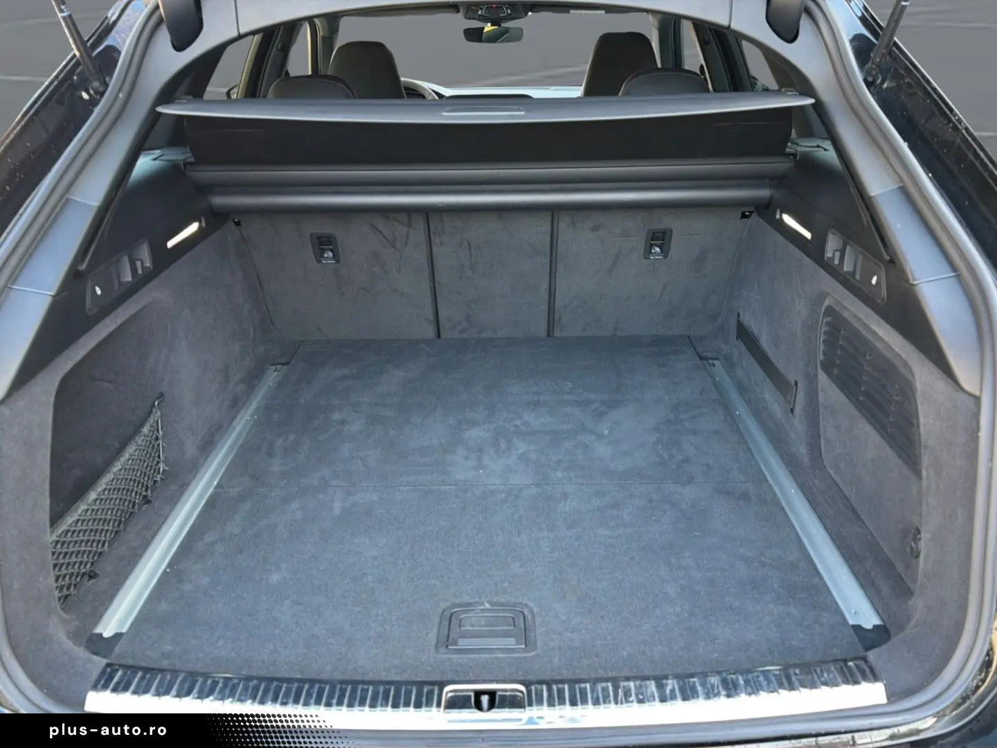 AUDI RS6 Avant 4.0 TFSI quattro 22  Laser B&O Valcona