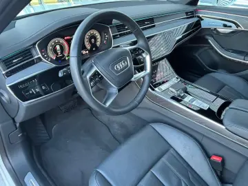 AUDI A8 55 TFSI QUATTRO S-LINE LUFTFEDER