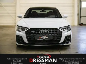 AUDI A8 55 TFSI Q. S-Line MATRIX B&O STHZG PANO HuD