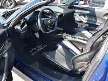 FERRARI SF90 Spider  Assetto Fiorano Full Carbon Raci...