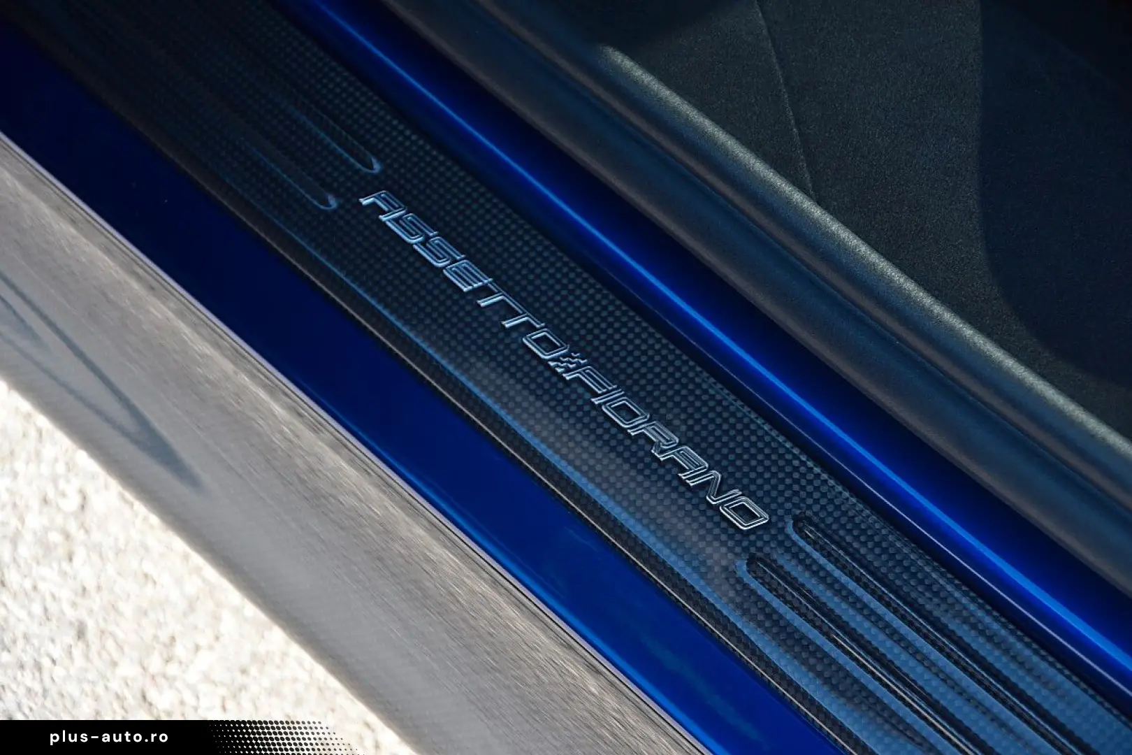 FERRARI SF90 Spider  Assetto Fiorano Full Carbon Raci...