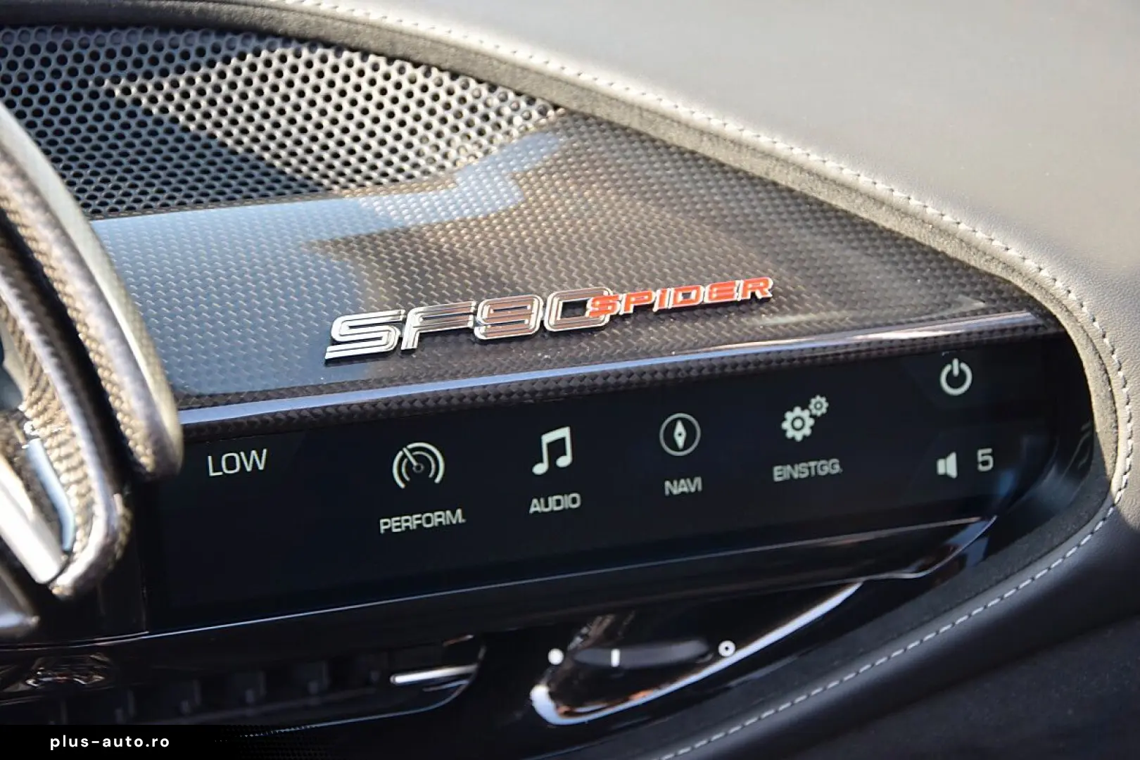 FERRARI SF90 Spider  Assetto Fiorano Full Carbon Raci...